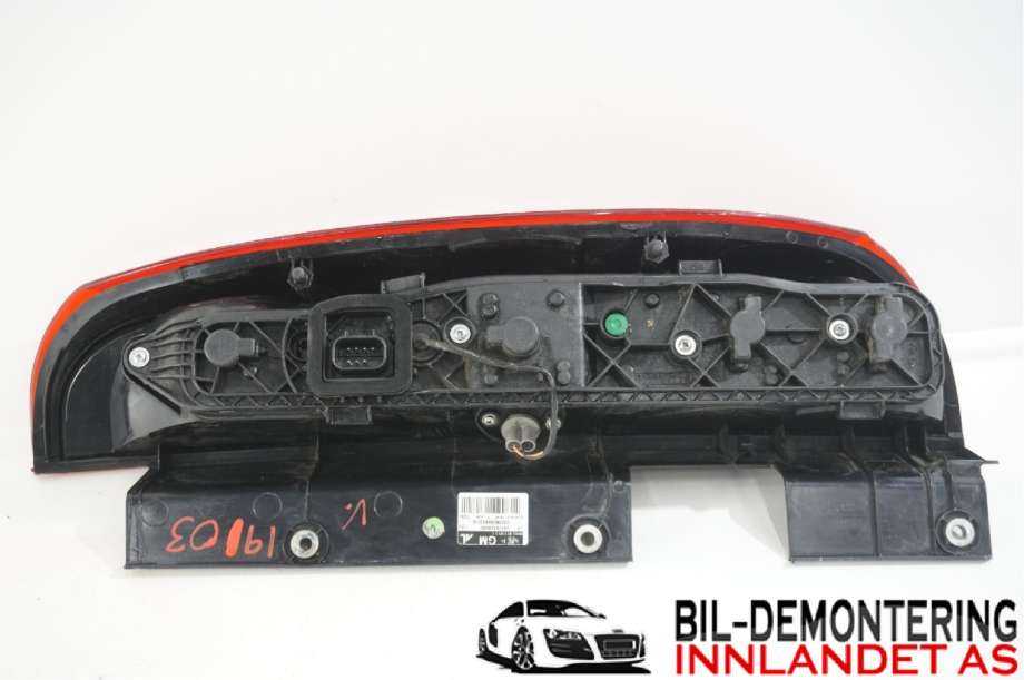 Baklykt venstre til Opel Combo D 2012-2018 (OPEL|95513787||00519248460)