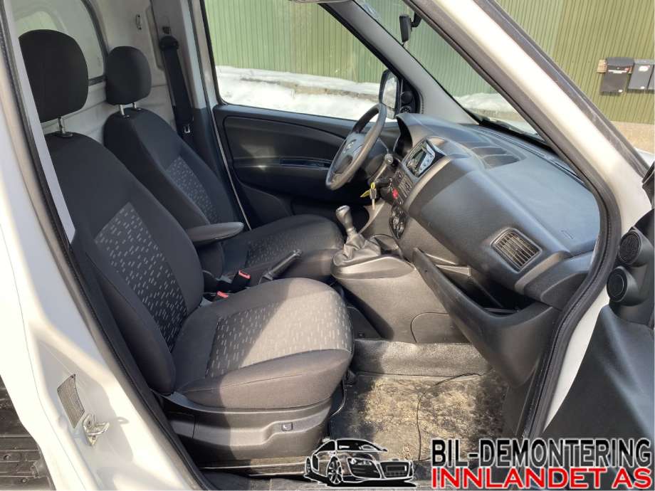 Sete foran høyre til Opel Combo D, 2012-2018 (OPEL|95513433)