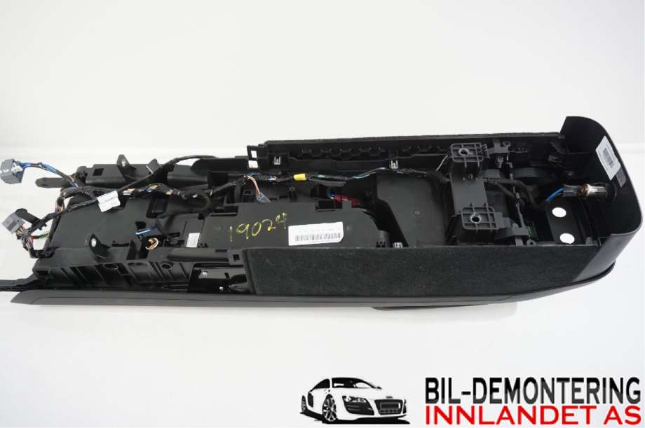 Innredning, Konsoll til Volvo XC60 2017-->> (Type II)  (VOLVO|32338898||31420886)