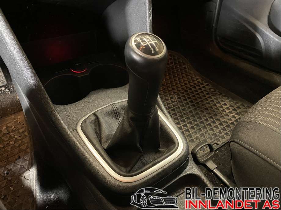 Girstang manuell til VW Polo 2009-2014 (Type V, Fase 1) (VOLKSWAGEN|6Q0 711 050 B|6R0 711 113 M|)