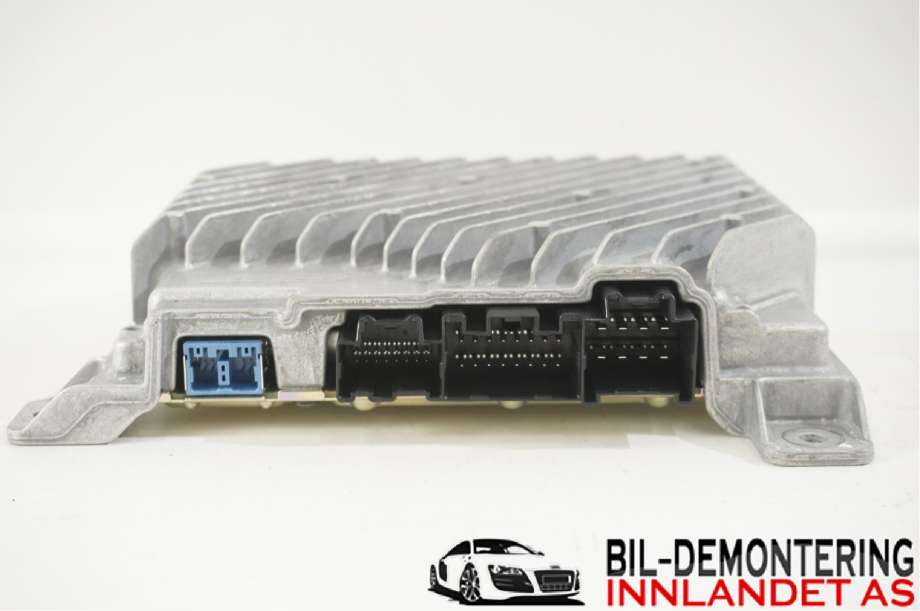 Bilstereo forsterker til Mazda CX-30 2020-->>  (MAZDA|DFR766A20B||DFR7-66-A20B)