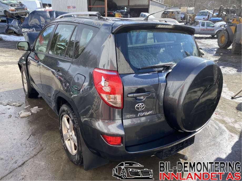Viskermotor bakrute til Toyota RAV4, 2006-2009 (Type III, Fase 1)  (TOYOTA|8513042060)