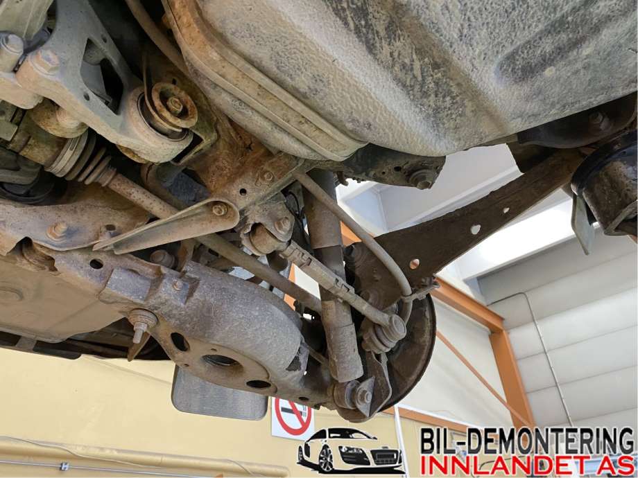 Hjulspindel venstre bak til Toyota RAV4, 2006-2009 (Type III, Fase 1)  (TOYOTA|4230542020)