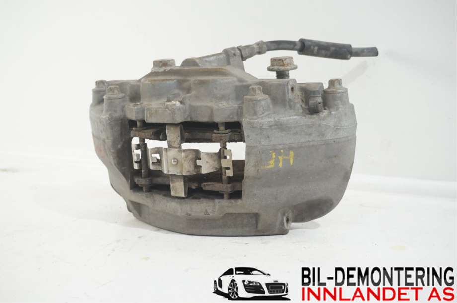 Bremsecaliper høyre foran til Mercedes C-Klasse 2014-2018 (Fase 1) (W205) (W205) (MERCEDES|A 011 421 96 98|)