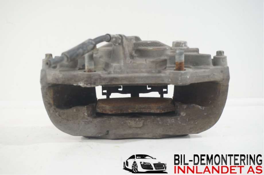 Bremsecaliper høyre foran til Mercedes C-Klasse 2014-2018 (Fase 1) (W205) (W205) (MERCEDES|A 011 421 96 98|)