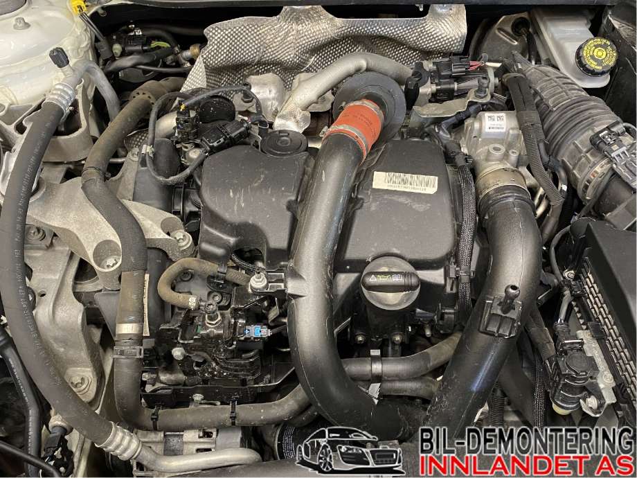Motor diesel til Mercedes A-Klasse 2012-2018 (W176) (W176) (MERCEDES BENZ|A 607 010 68 00|OM607.951)