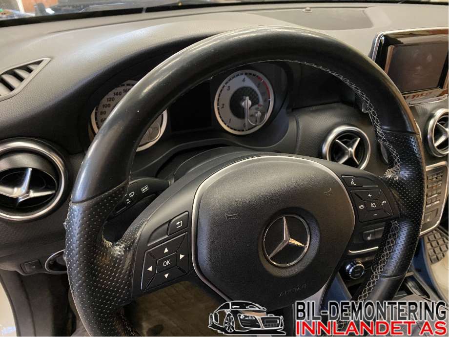 Ratt til Mercedes A-Klasse 2012-2018 (W176) (W176) (MERCEDES BENZ|A 218 460 19 18|9E38|)