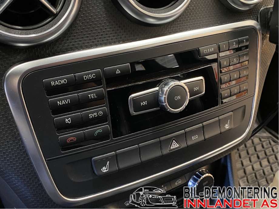 Bilstereo til Mercedes A-Klasse 2012-2018 (W176) (W176) (MERCEDES BENZ|A 246 900 94 12|A 246 900 83 14|)
