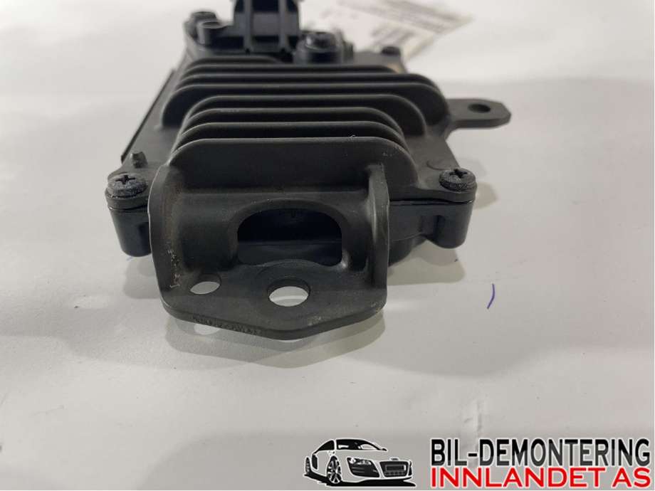 Sensor radar til Toyota RAV4 2019-->> (Type V) (TOYOTA|88210-33120|230100-8016)
