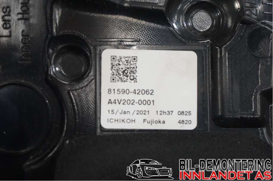 Baklykt venstre indre til Toyota RAV4 2019-->> (Type V)  (TOYOTA|8159142062||81590-42062)