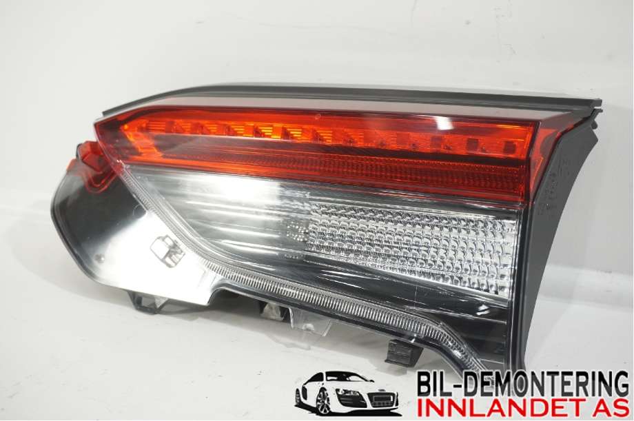 Baklykt høyre indre til Toyota RAV4 2019-->> (Type V)  (TOYOTA|8158142151||81580-42151)