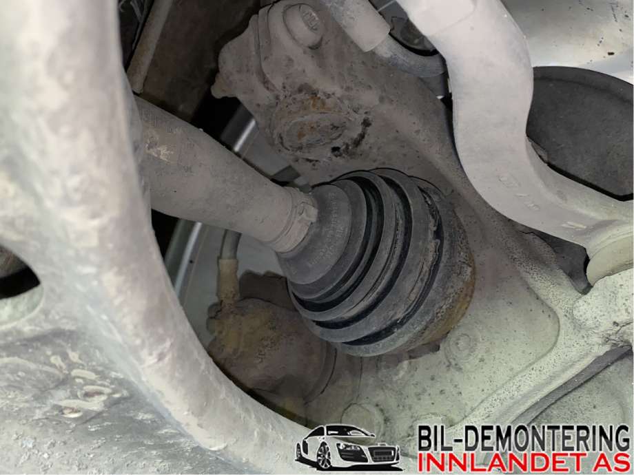 Drivaksel høyre foran til Audi TT 2006-2014 (Type II)  (AUDI|8J0 407 271 GX|)