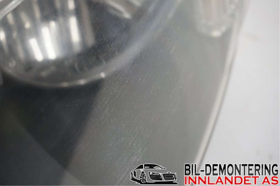 Frontlykt venstre halogen til Mitsubishi Outlander 2007-2010 (Type II, Fase 1)  (MITSUBISHI|8301A159|)