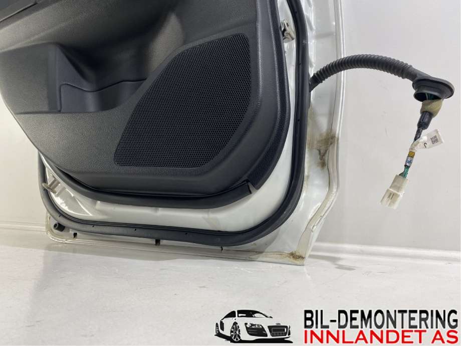 Dør venstre bak til Subaru Impreza 2013-2017 (Type IV)  (SUBARU|60409FJ0109P|)