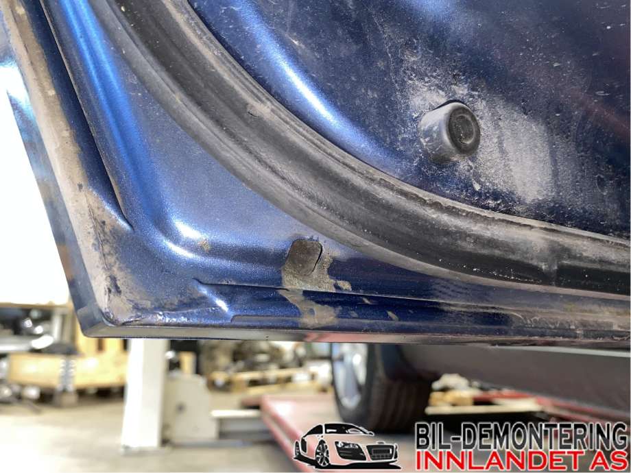 Dør venstre bak til Subaru Outback 2007-2009 (Type III, Fase 2)  (SUBARU|60409AG0719P|60409AG0709P|)