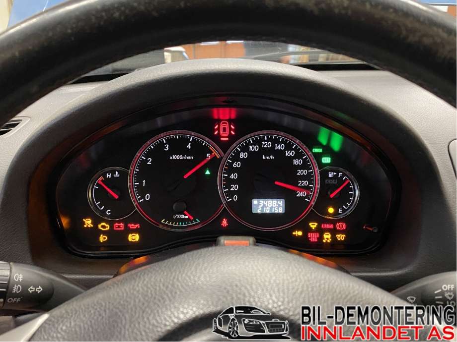 Instrumentpanel til Subaru Outback 2007-2009 (Type III, Fase 2)  (SUBARU|85072AG610|)