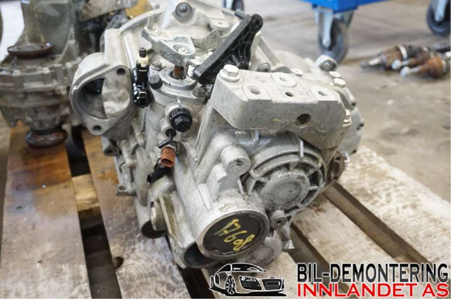 Girkasse manuell 6-trinn til VW Golf VII 2012-2017 (Fase 1)  (VOLKSWAGEN|02Q 300 048 M|02Q 300 048 MX|)