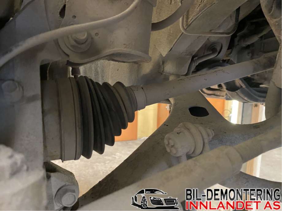 Drivaksel høyre foran til Subaru Impreza 2008-2012 (Type III) (SUBARU|28321FG021|)