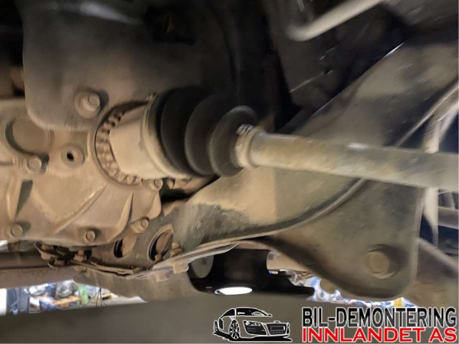 Drivaksel høyre foran til Subaru Impreza 2008-2012 (Type III) (SUBARU|28321FG021|)