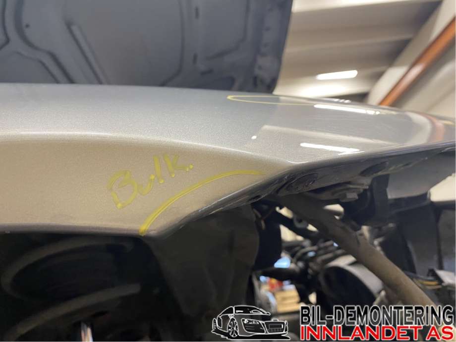 Skjerm høyre foran til BMW 3-Serie 2005-2011 (E90/E91/E92/E93) (E90/E91/E92/E93) (BMW|41 35 5 A55 AF4|)