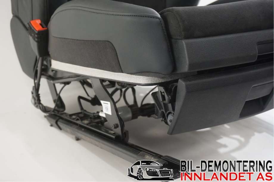 Sete foran venstre til Audi A4 2007-2014 (Type IV) (B8) (B8) (AUDI|8K0 881 157|)