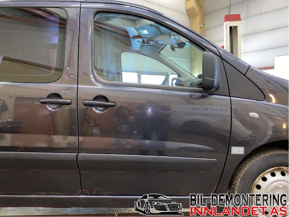 Dør høyre 2dørs til Toyota Proace, 2013-2016 (Type I)  (TOYOTA|)