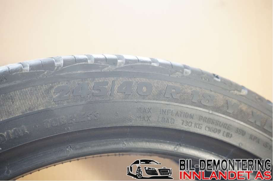 Dekk til Mercedes E-Klasse 2002-2006 (Fase 1) (W211) (W211) (MERCEDES||245/40R18)
