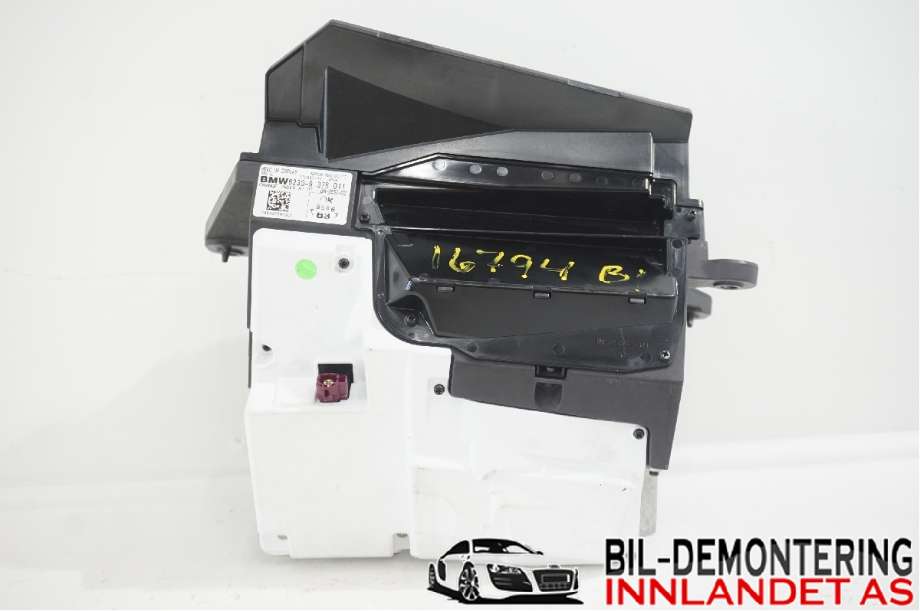 Instrumentpanel til BMW 5-Serie 2017-->> (G30/G31) (G30/G31) (530E HYBRID G30|62 30 8 784 915||6230-9378011)