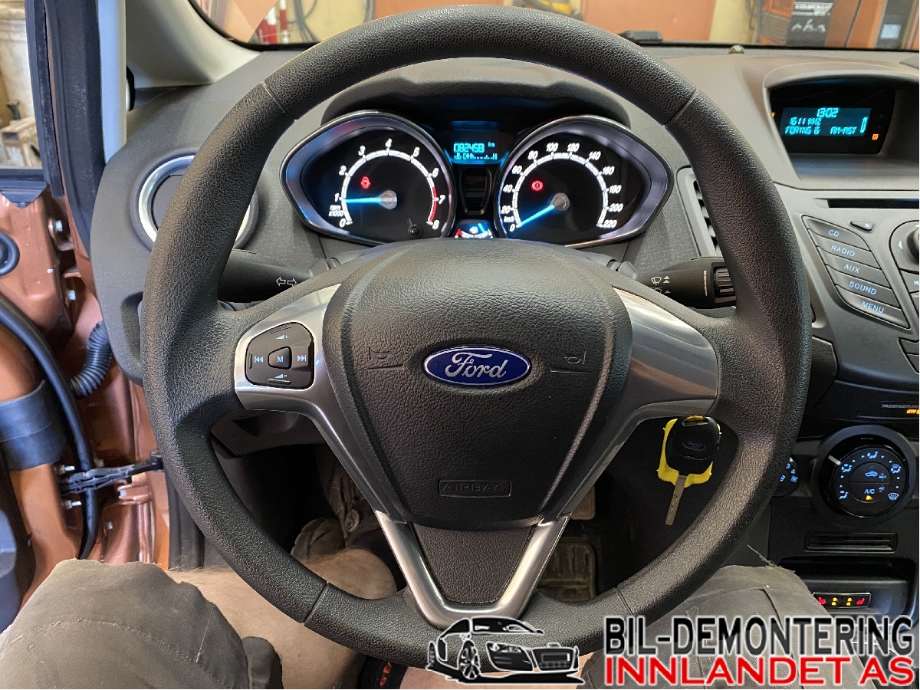 Ratt til Ford Fiesta, 2013-2017 (Type VI, Fase 2) (FORD|C1BB-3600-AB3ZHE)