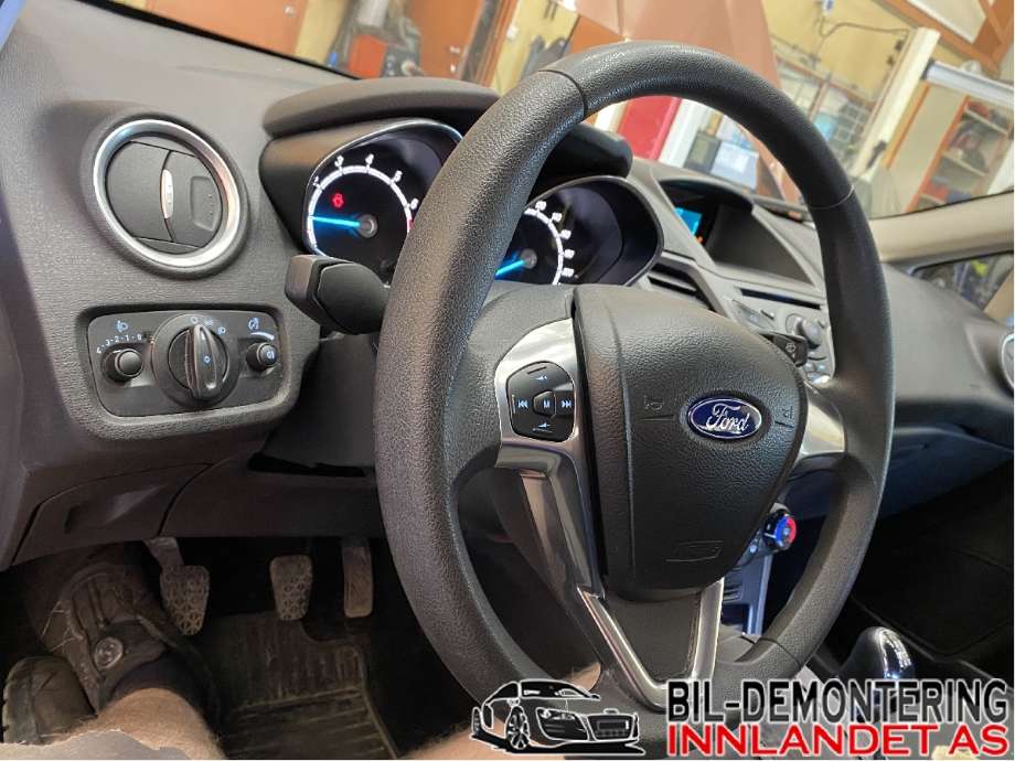 Ratt til Ford Fiesta 2013-2017 (Type VI, Fase 2)  (FORD|C1BB-3600-AB3ZHE|)