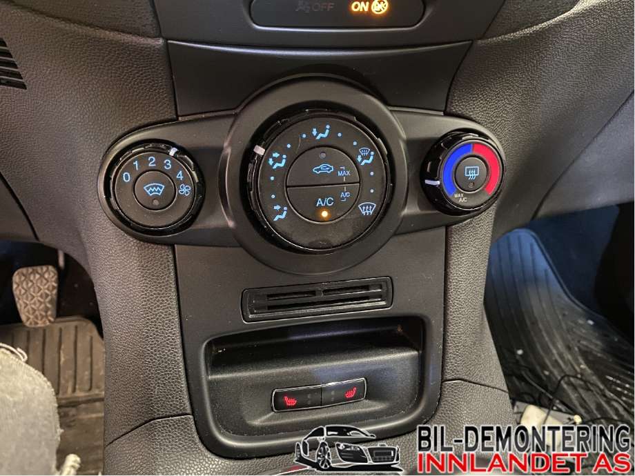 Varmeapparat betjening til Ford Fiesta 2013-2017 (Type VI, Fase 2) (FORD|C1B1-19980-DE|)