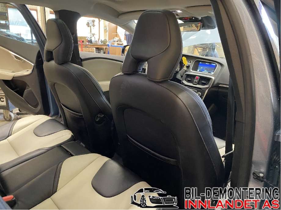 Sete foran høyre til Volvo V40 2012-2019  (VOLVO|)