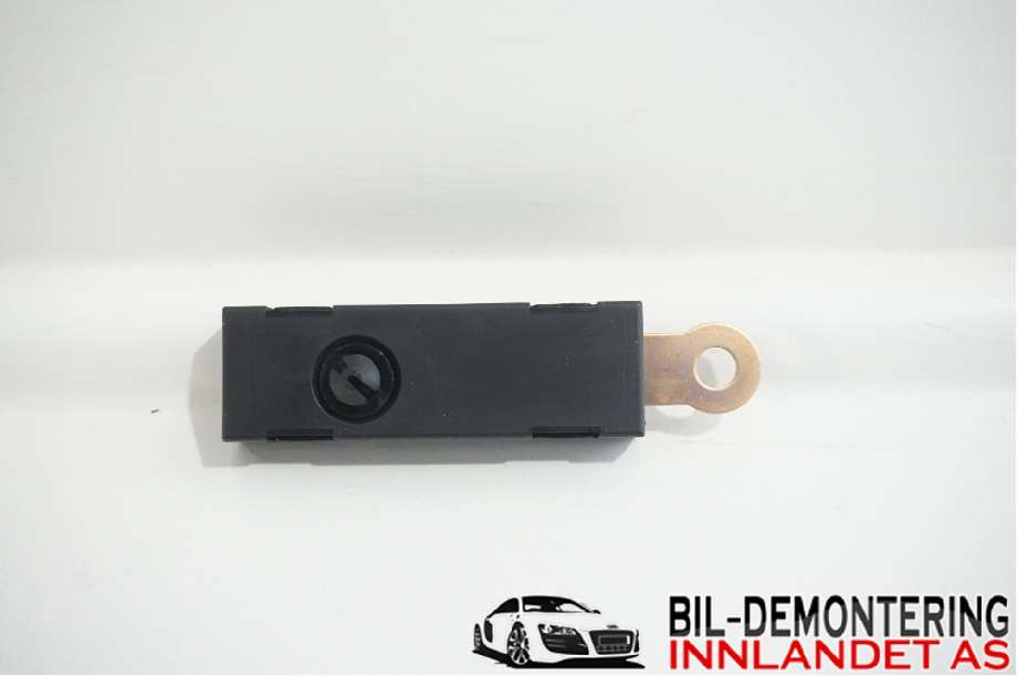 Antenne forsterker til Mercedes GLC 2015-2022 (X253) (X253) (MERCEDES|A 156 820 00 89||A1568200089)