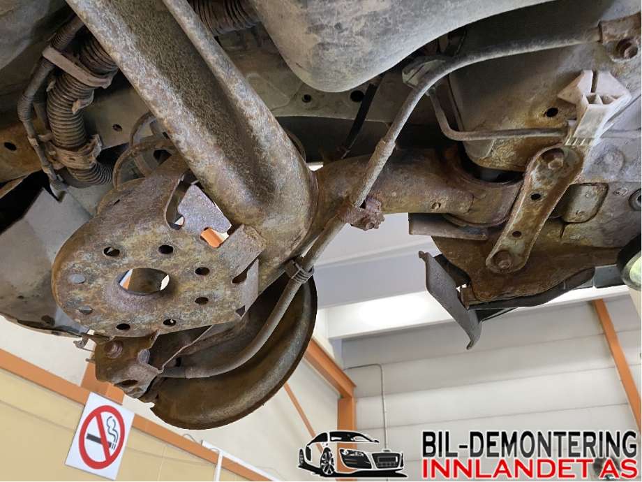 Bakaksel til Toyota Yaris 2014-2020 (Type III, Fase 2) (TOYOTA|421100D520|)