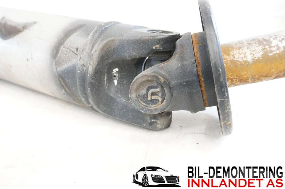 Mellomaksel til Nissan Navara 2016-->> (D23) (D23) (NISSAN|373004JA0B|)