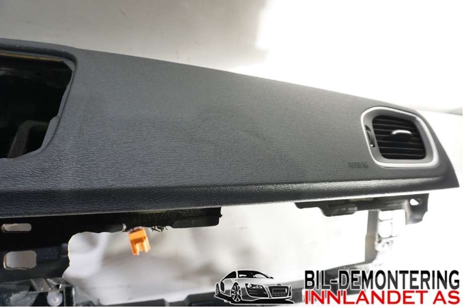 Dashbord til Volvo V60/V60 CC 2013-2018 (Type I, Fase 2) (VOLVO|39826875|)