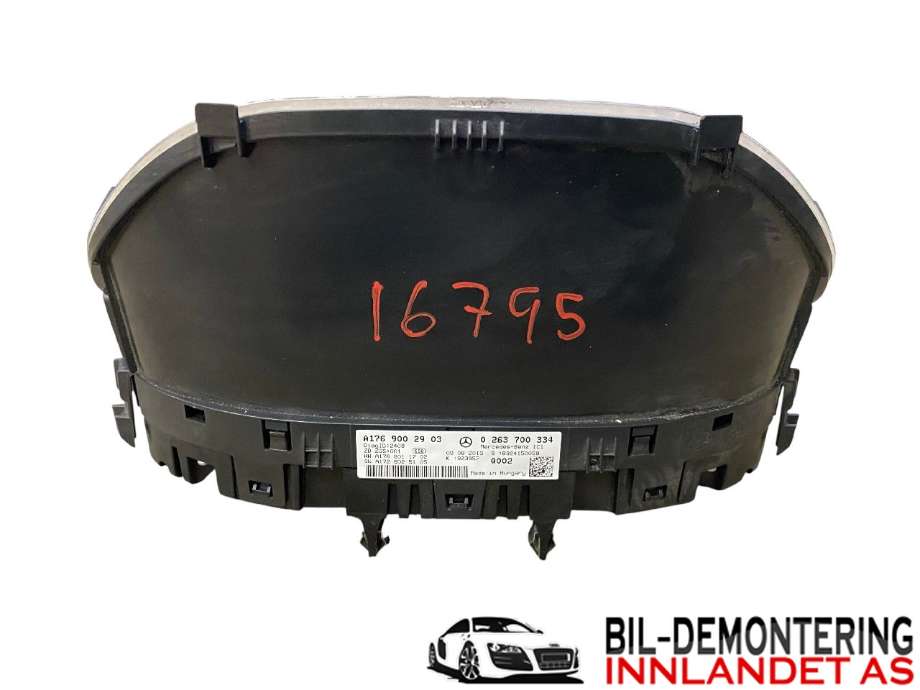 Instrumentpanel til Mercedes A-Klasse 2012-2018 (W176) (W176) (MERCEDES BENZ|A 176 900 29 03|)