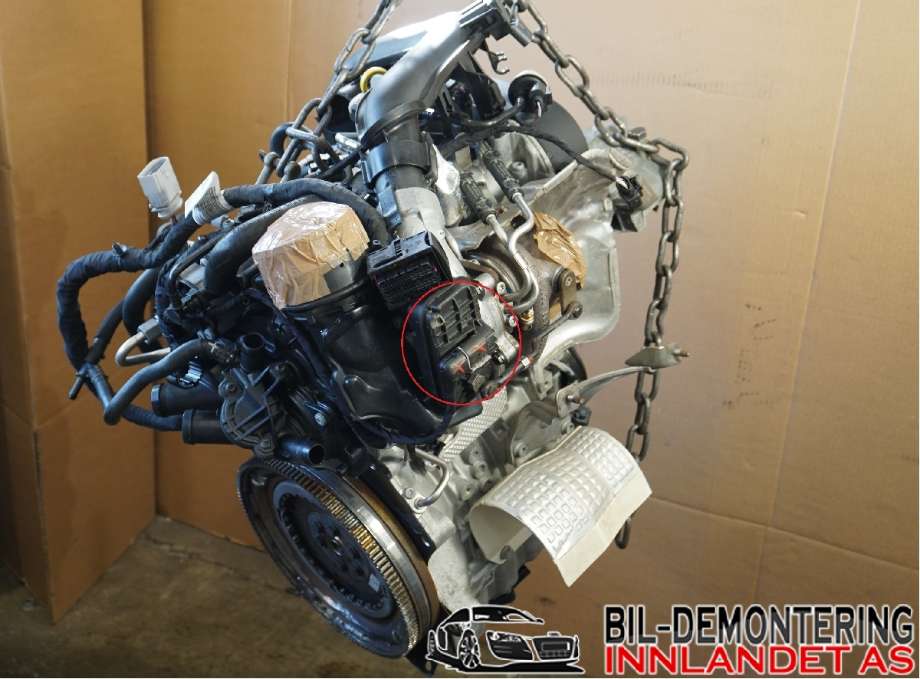 Motor bensin til Škoda Octavia 2017-2020 (Type III, Fase 2)  (SKODA|04C 100 033|DKRF|)