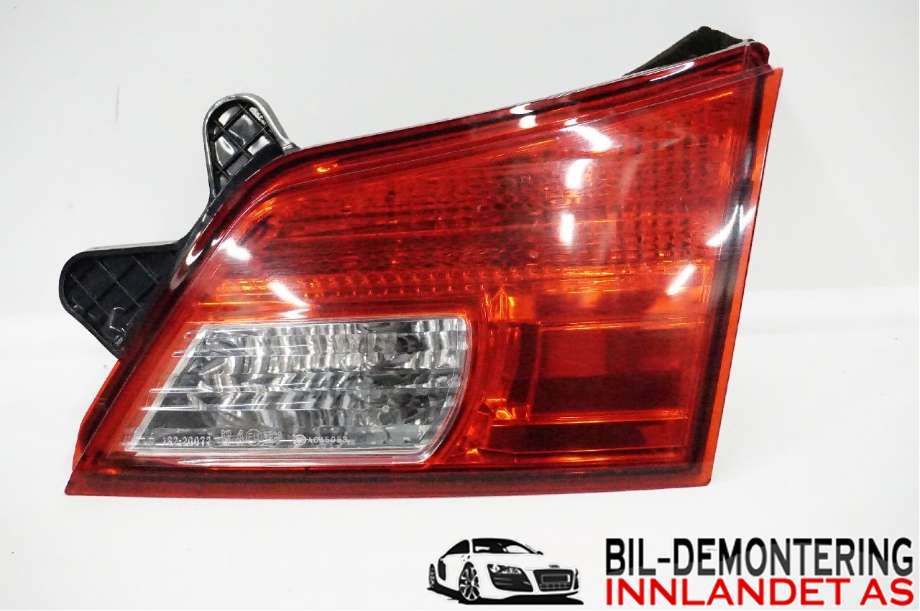 Baklykt høyre indre til Subaru Outback 2009-2014 (Type IV) (SUBARU|84912AJ250|)