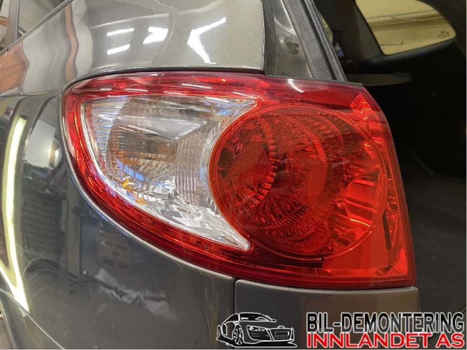 Baklykt venstre til Hyundai Santa Fe, 2006-2009 (Type II, Fase 1)  (HYUNDAI|92401 2B020)