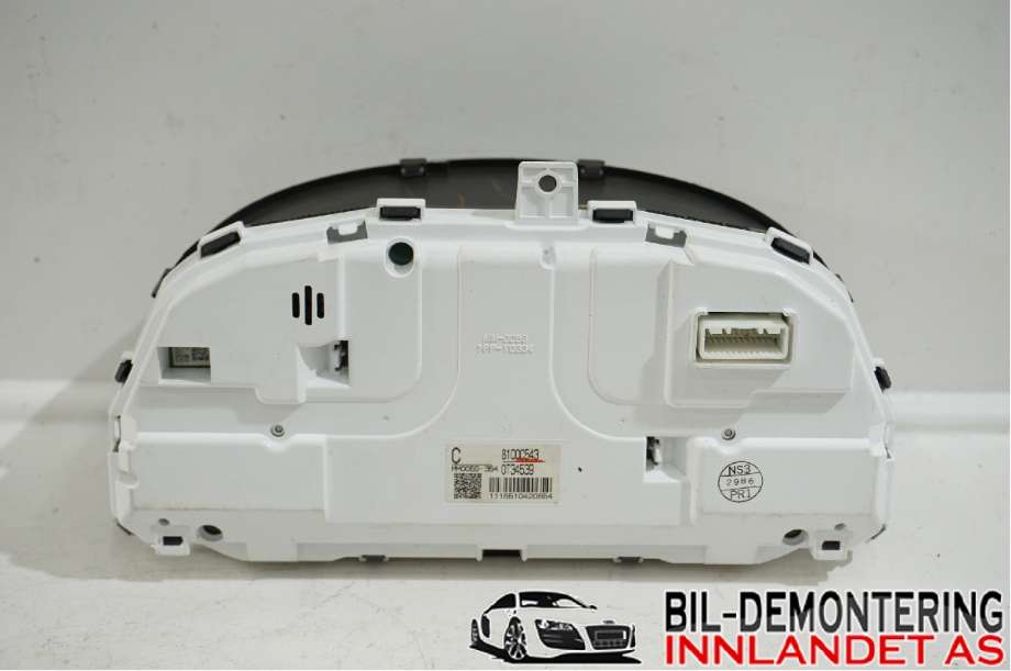 Instrumentpanel til Mitsubishi Outlander 2015-->> (Type III, Fase 2) (MITSUBISHI|8100C543|)