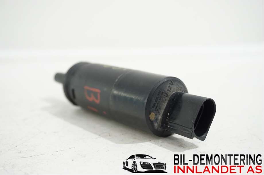 Spylerpumpe foran til Škoda Superb 2008-2015 (Type II)  (SKODA|3B7 955 681||3B7955681)
