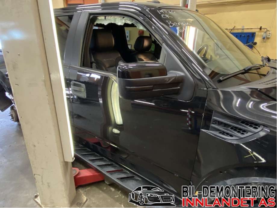 Dør høyre foran til Ford F-150 Raptor, 2010-2016 (P415) (P415) (FORD (US)|AL3Z1820124C)