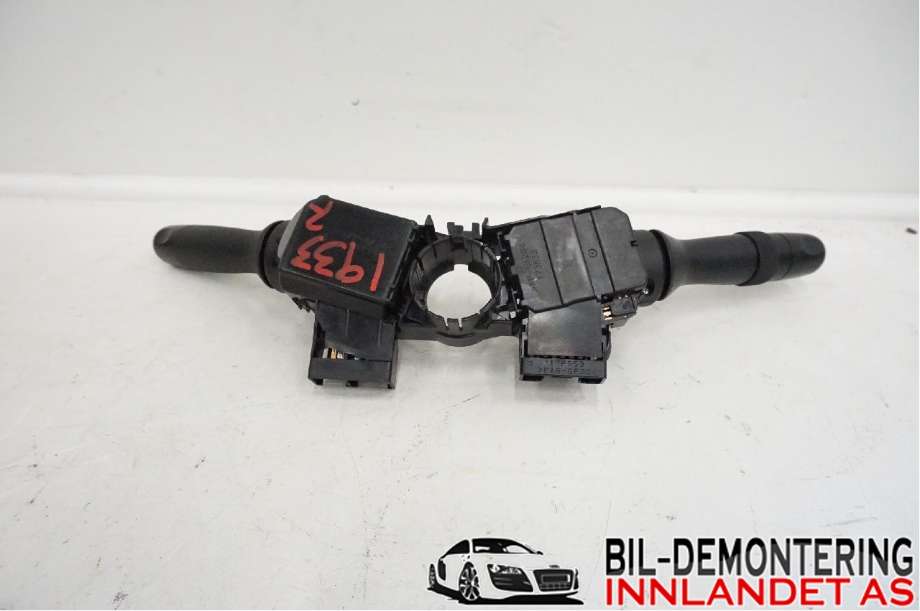 Bryter combi til Toyota Urban Cruiser 2009-2014 (TOYOTA|8414052171|8465252230|)