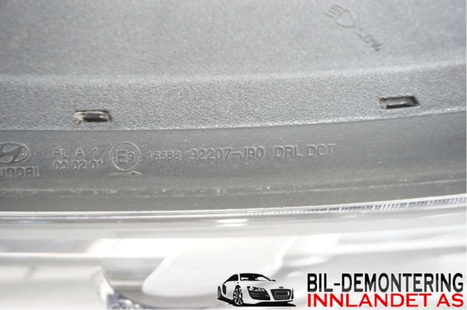 Frontlykt venstre halogen til Hyundai Kona 2017-2021 (Type I, Fase 1) (HYUNDAI|92207J 9000||92207-J90)