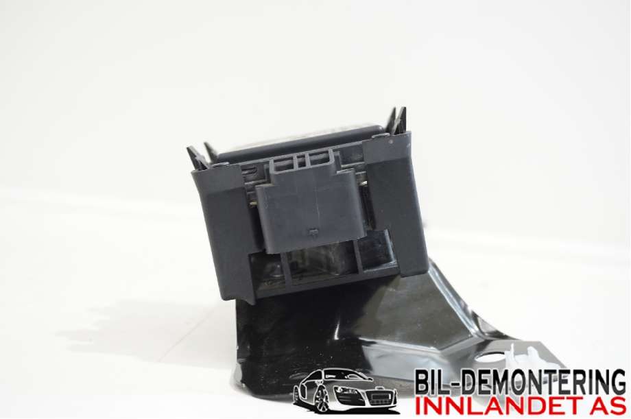 Sensor radar til Tesla Model 3 2018-2023 (Fase 1)  (TESLA||1103760-00-C|1108647-00-D)
