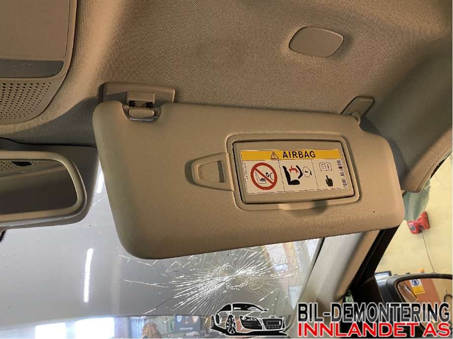 Solskjerm til Mercedes GLC 2015-2022 (X253) (X253) (MERCEDES|A 205 810 72 04 7M9|)