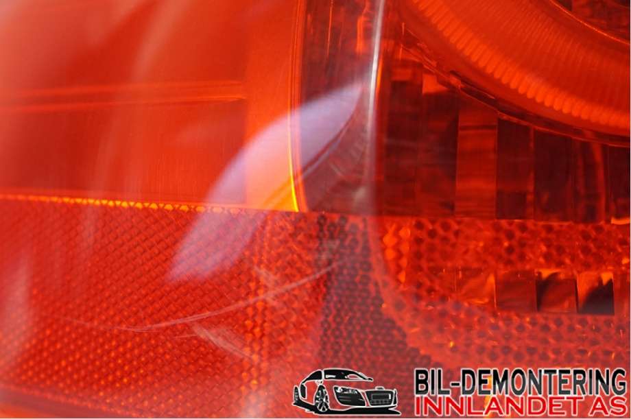 Baklykt venstre til BMW 3-Serie 2005-2011 (E90/E91/E92/E93) (E90/E91/E92/E93) (BMW|63 21 7 289 431||218101)