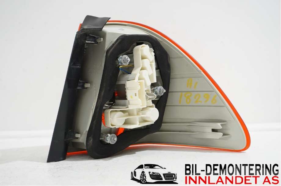 Baklykt venstre til BMW 3-Serie 2005-2011 (E90/E91/E92/E93) (E90/E91/E92/E93) (BMW|63 21 7 289 431||218101)