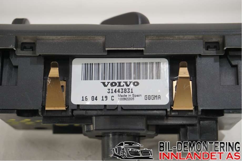 Bryter lys til Volvo V40 2012-2019 (VOLVO|31443831|)